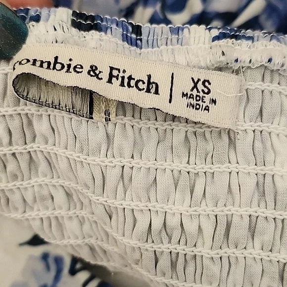 The A&F  Babydoll Emerson Poplin Puff Sleeve Mini Dress Size XS - Picture 15 of 16